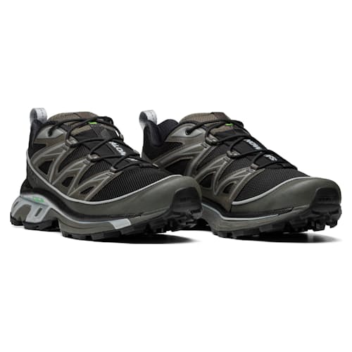 laydown image of XT-6 Expanse Sneaker
