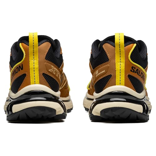 laydown image of XT-6 Expanse Sneaker