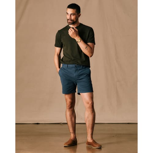 Victor is 6'2'' and wearing a size 32