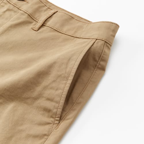 lifestyle image of 365 Short - 5"