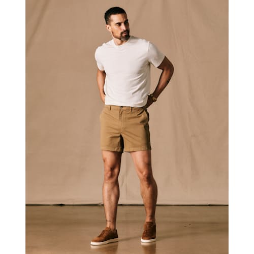 Victor is 6'2", 180 lbs, and wearing a size 32