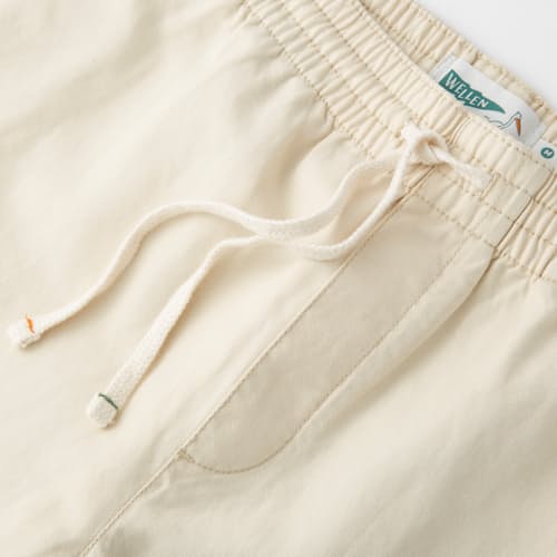 laydown image of Cotton Linen Easy Short - 8"