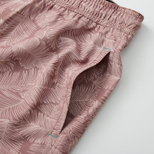 lifestyle image of Performance Lined Swim Trunk - 7"