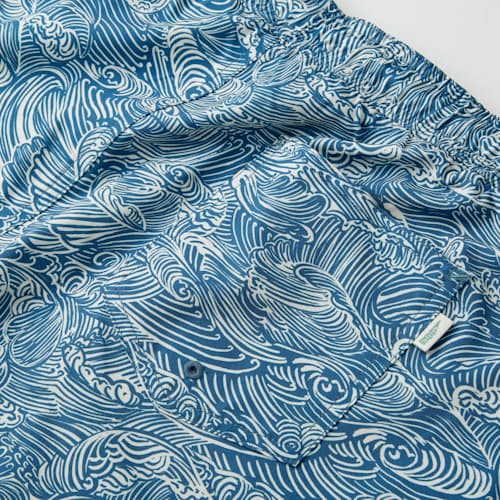 laydown image of Performance Lined Swim Trunk - 7"
