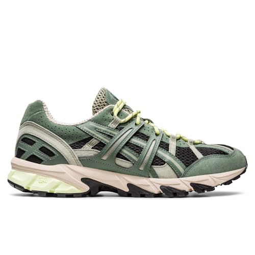 laydown image of Gel-Sonoma 15-50 Sneaker