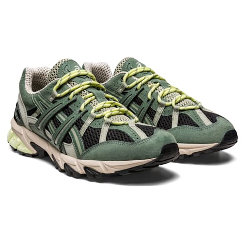 laydown image of Gel-Sonoma 15-50 Sneaker