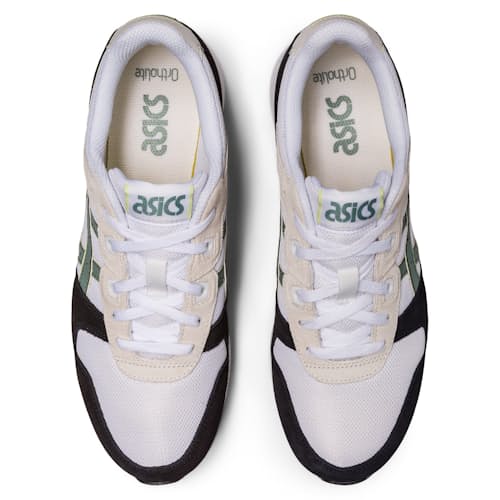 laydown image of Lyte Classic Sneaker