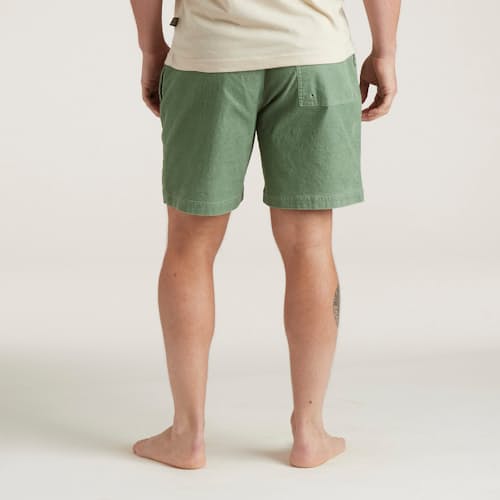 on model image of Pressure Drop Cord Shorts - 7.5"