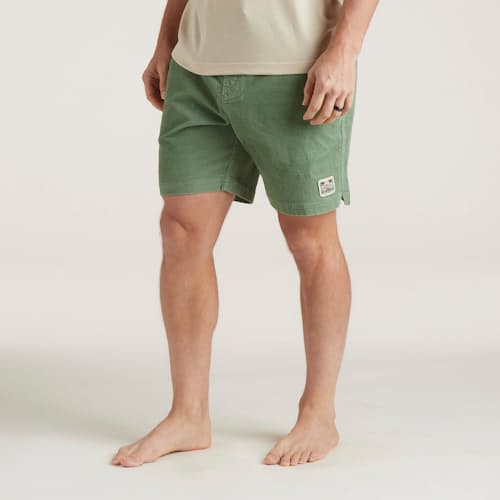 on model image of Pressure Drop Cord Shorts - 7.5"