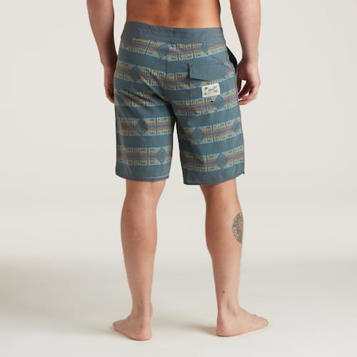 lifestyle image of Stretch Bruja Board Short - 8.5"