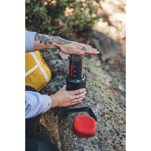 laydown image of AeroPress Go