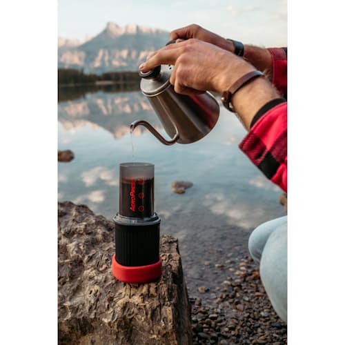 laydown image of AeroPress Go