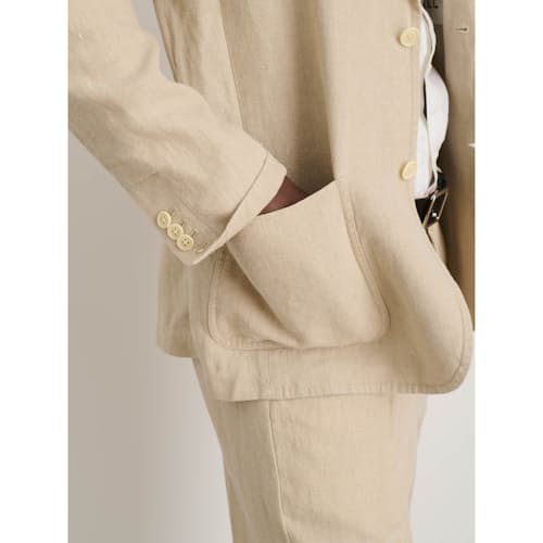 on model image of Mercer Cotton Linen Blazer
