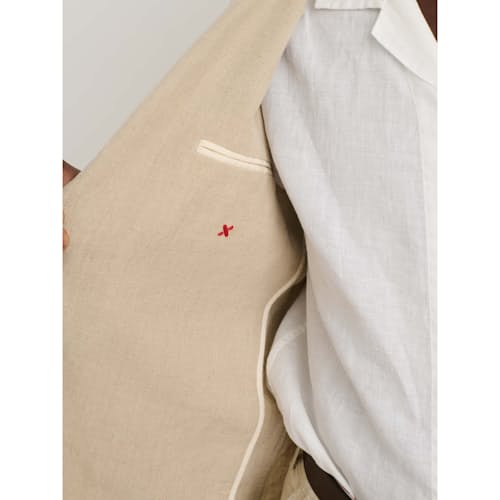 on model image of Mercer Cotton Linen Blazer