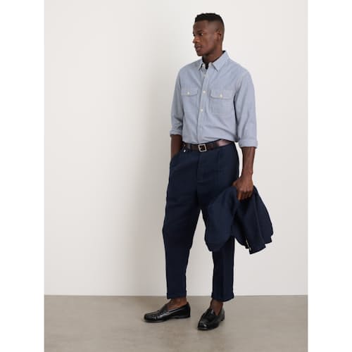 on model image of Mercer Pleated Linen Pant
