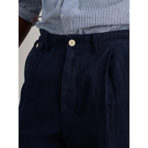 on model image of Mercer Pleated Linen Pant