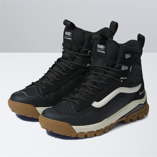 laydown image of Ultrarange Exo Hi Gore-Tex MTE - 3 Sneaker