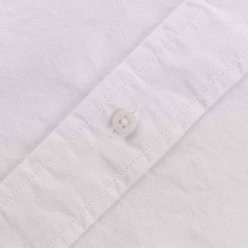 laydown detail image of Classic American Vintage Slim Oxford Shirt