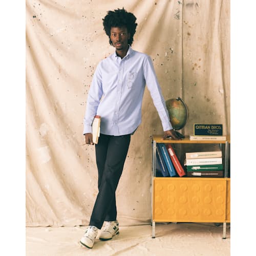on model image of Classic American Vintage Slim Oxford Shirt