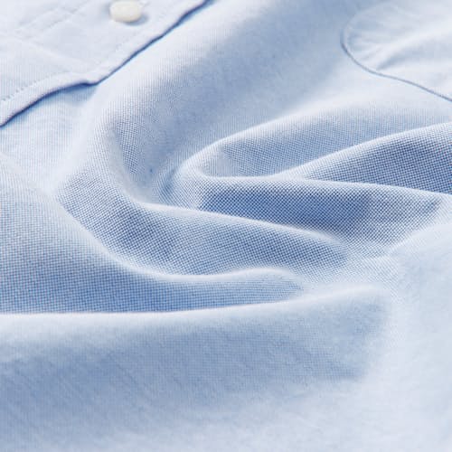 laydown detail image of Classic American Vintage Slim Oxford Shirt