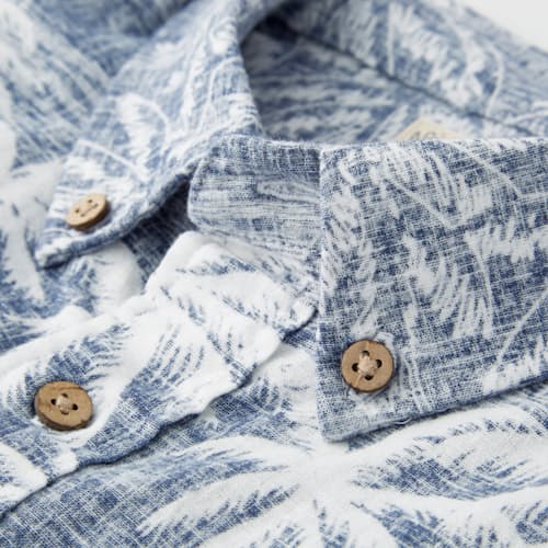 lifestyle image of Breeze Short Sleeve Shirt