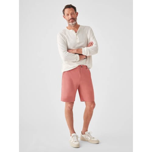 lifestyle image of All Day 4-Way Stretch Shorts - 9"