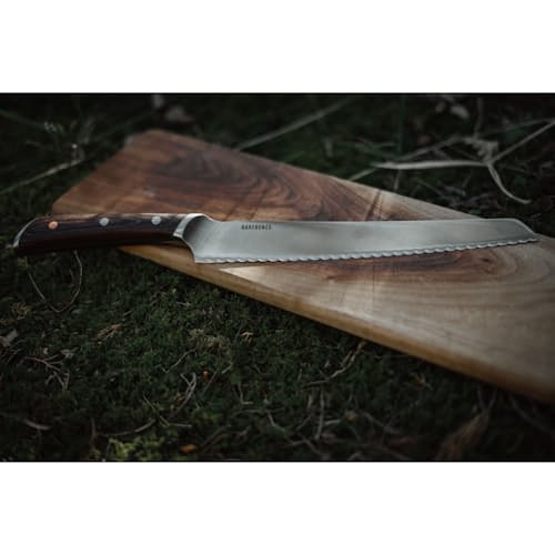 lifestyle image of No. 9 Bread Knife