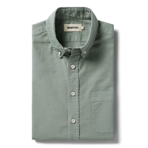 laydown image of The Jack Everyday Slim Oxford Shirt