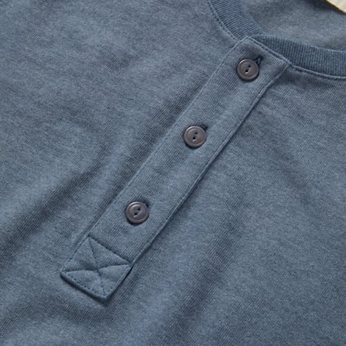 lifestyle image of The Short Sleeve Heavy Bag Henley
