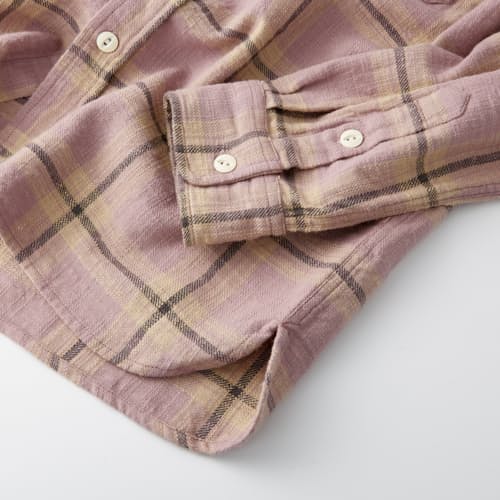 lifestyle image of Crosscut Flannel
