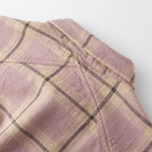 lifestyle image of Crosscut Flannel