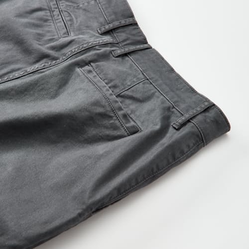 laydown detail image of 365 Short - 9"