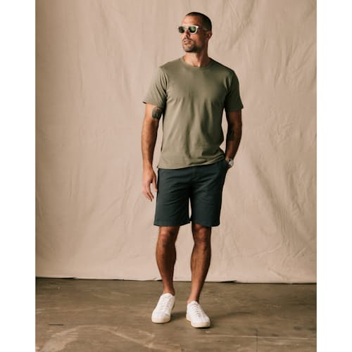 Zack is 6'0" and wearing a 32