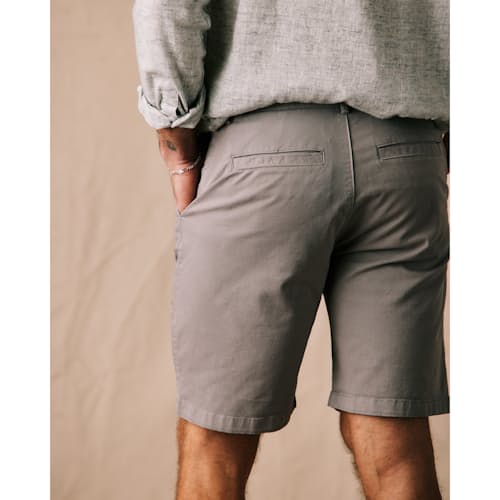 on model image of 365 Short - 9"
