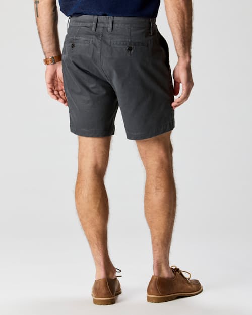 on model image of 365 Chino Short - 7"