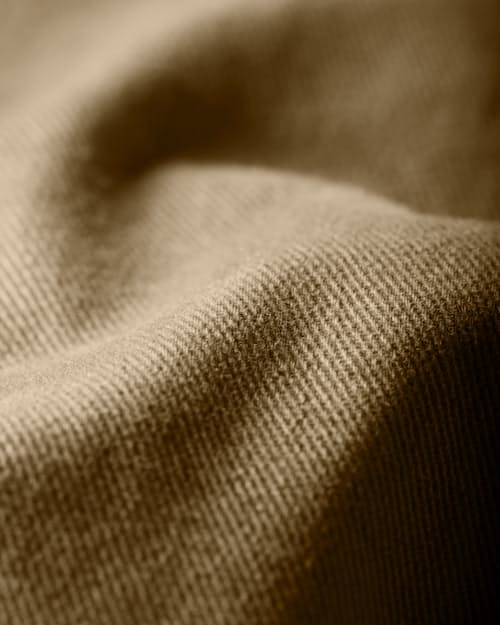 laydown detail image of 365 Chino Short - 7"