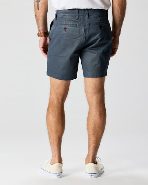 on model image of 365 Chino Short - 7"