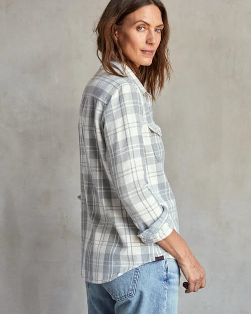 on model image of Women's Flannel Blanket Shirt