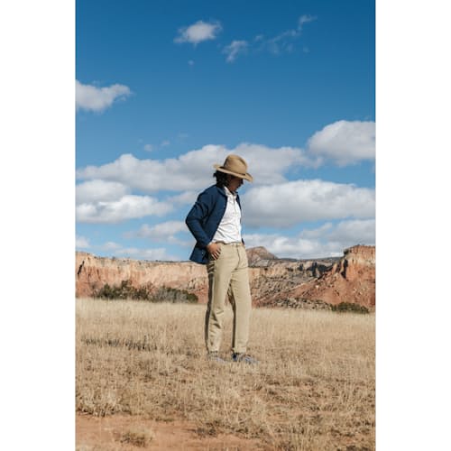 lifestyle image of Rustic Plainweave Hunting Jacket