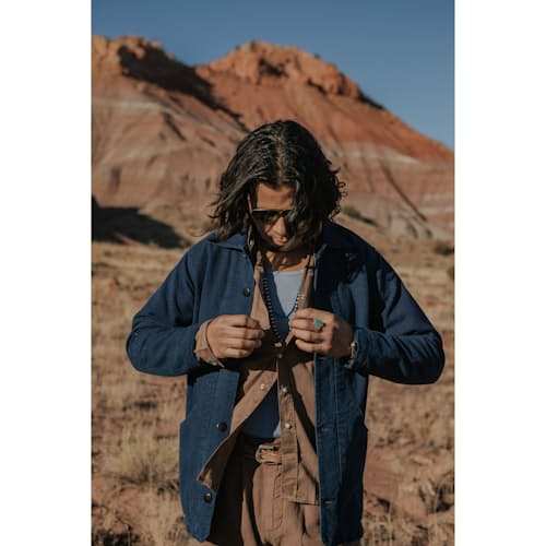 lifestyle image of Rustic Plainweave Hunting Jacket