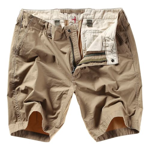 laydown image of Flyweight Flex Short - 8.5"