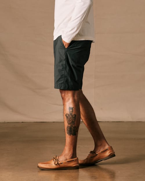 on model image of Flyweight Flex Short - 8.5"