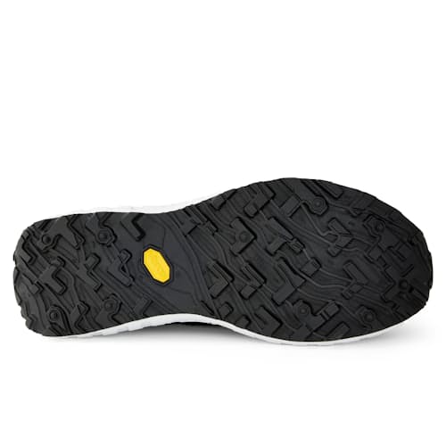 laydown image of 001 Trail Running Sneaker