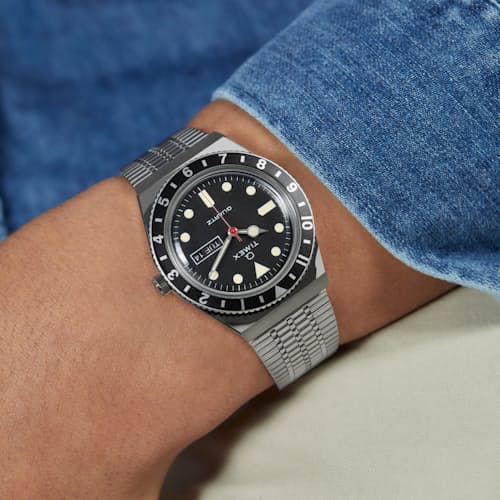 laydown image of Q Timex Diver Inspired 38mm Watch
