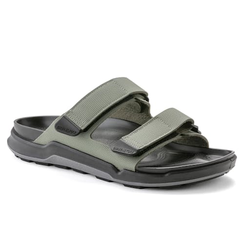laydown image of Atacama CE Sandal