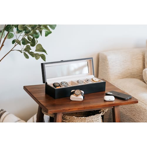 lifestyle image of Modern Clip Watch Box
