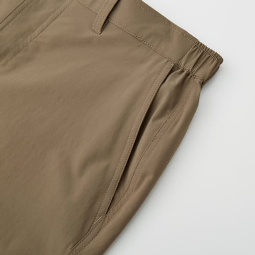 lifestyle image of Latitude Performance Short - 7.5"