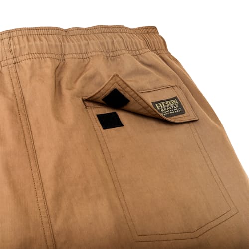 laydown image of Green River Short - 7"
