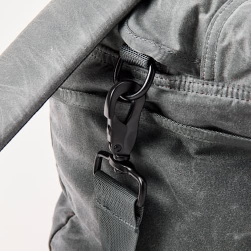 laydown detail image of Heritage Kit Bag 32L - Exclusive