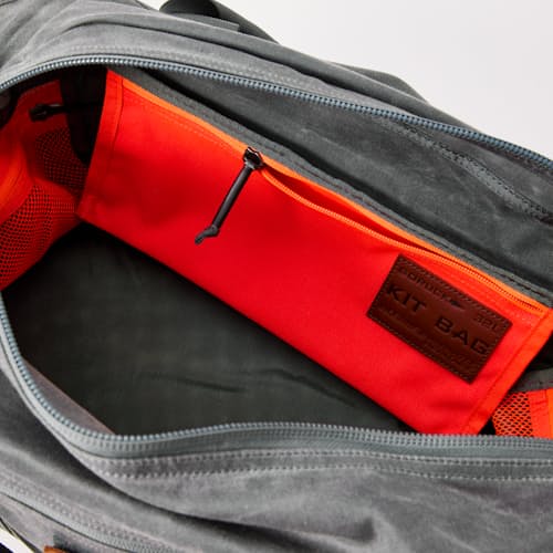laydown detail image of Heritage Kit Bag 32L - Exclusive